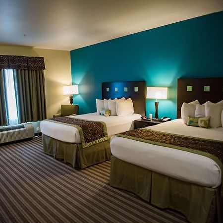 Best Western Plus Desoto Inn & Suites Mansfield Экстерьер фото