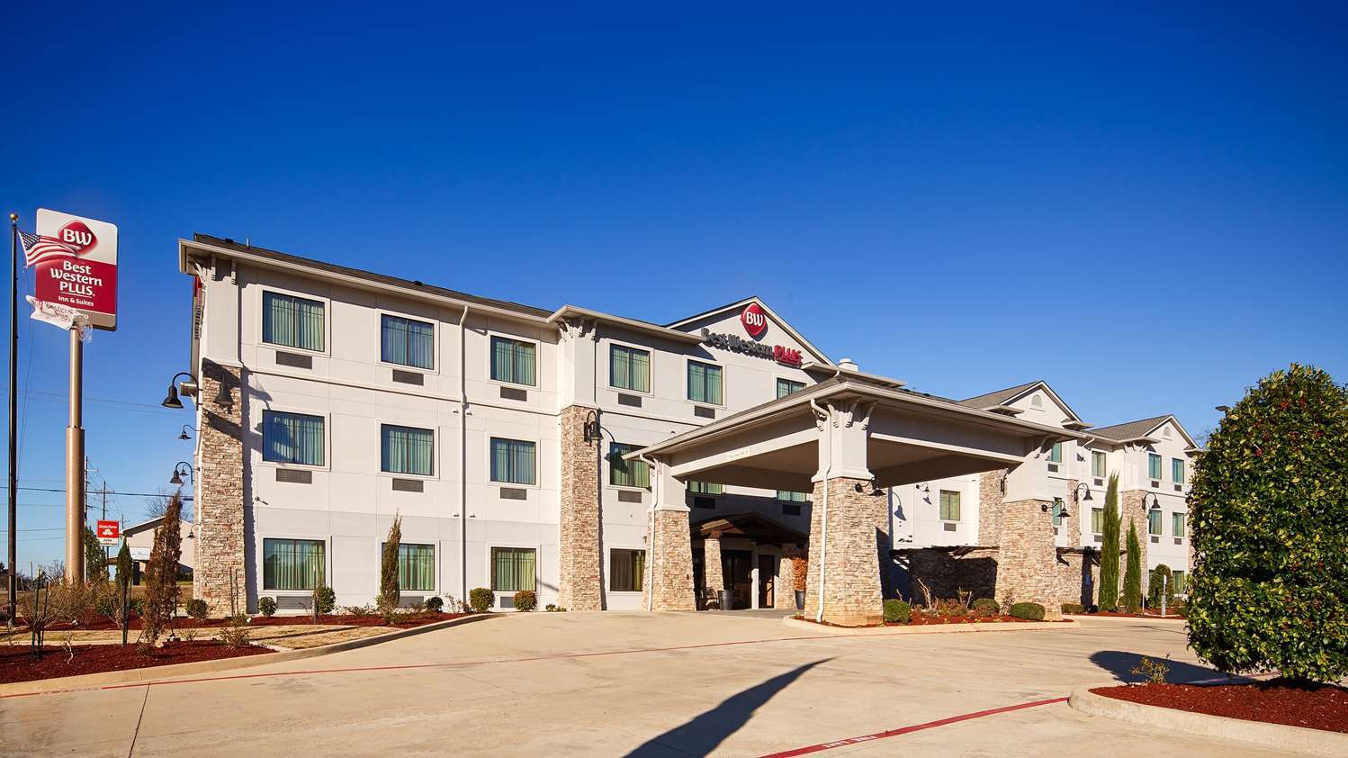 Best Western Plus Desoto Inn & Suites Mansfield Экстерьер фото