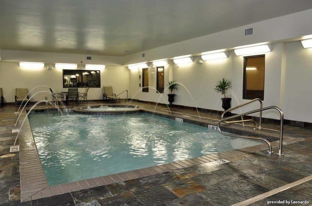 Best Western Plus Desoto Inn & Suites Mansfield Удобства фото